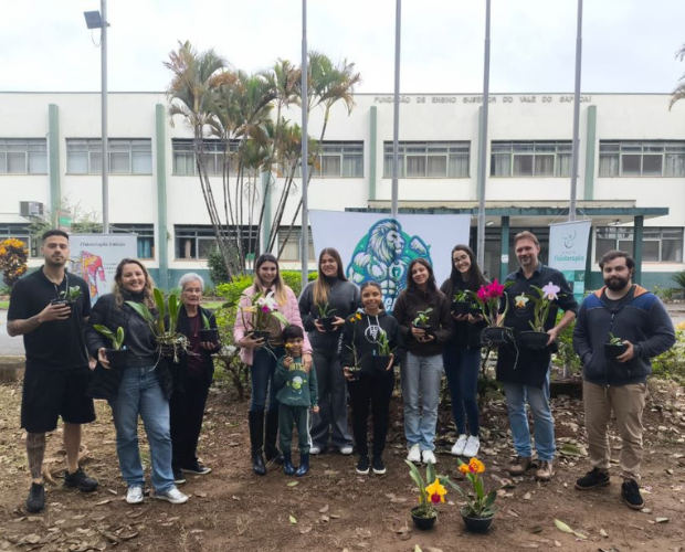 Projeto Fisio Verde promove educa��o ambiental e preserva��o de orqu�deas na Univ�s